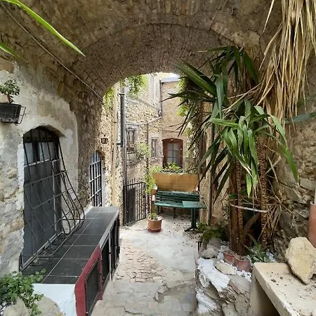 La Grotta Di Nino سانريمو